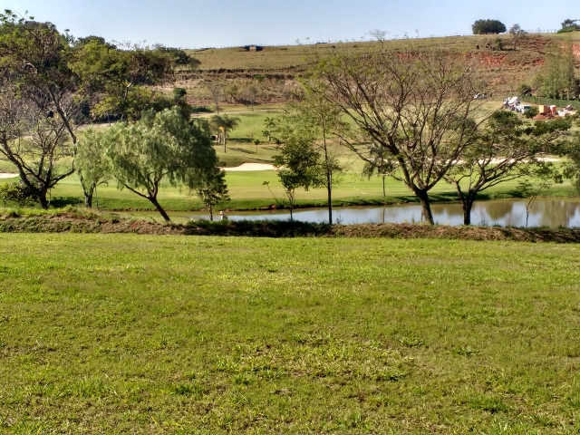 Lote de altíssimo padrão no condomínio fechado Fazenda da Grama 3269