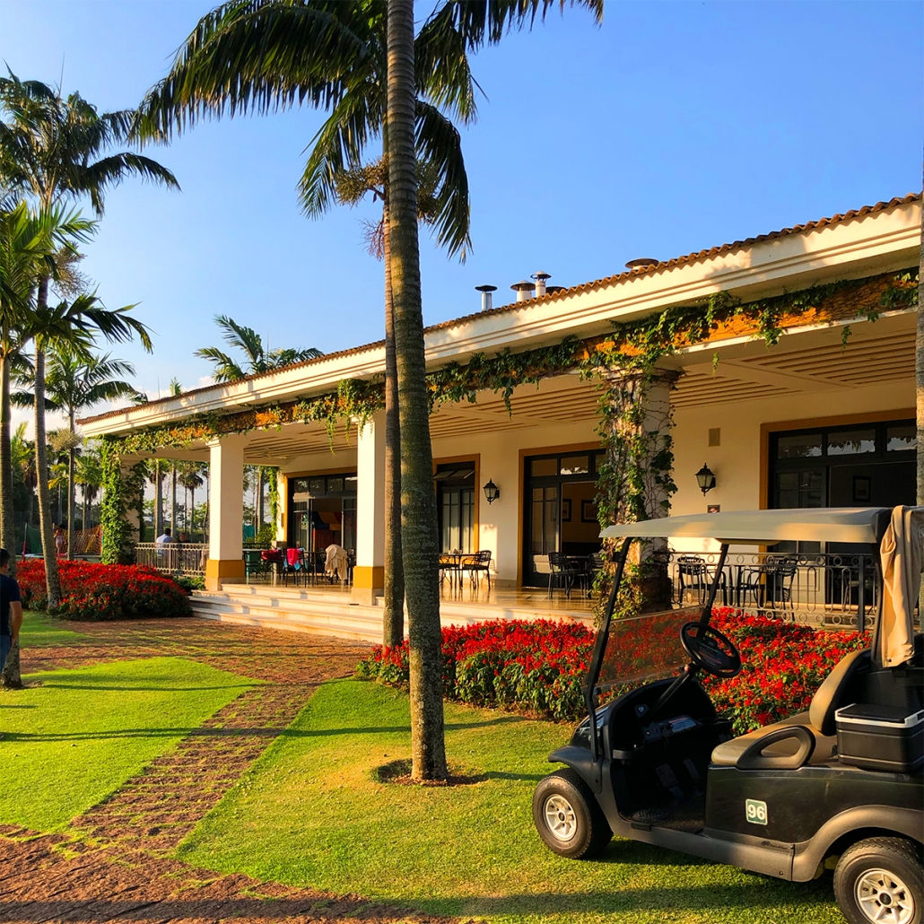 Conheça o Único Condomínio do Mundo Com Praia, Golf e Hípica