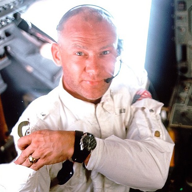 Curiosidades sobre Relógios x Astronauta Americano Buzz Aldrin