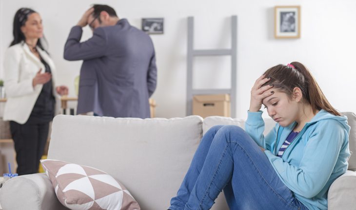 A vida tem que ensinar quando o amor dos pais não faz isso