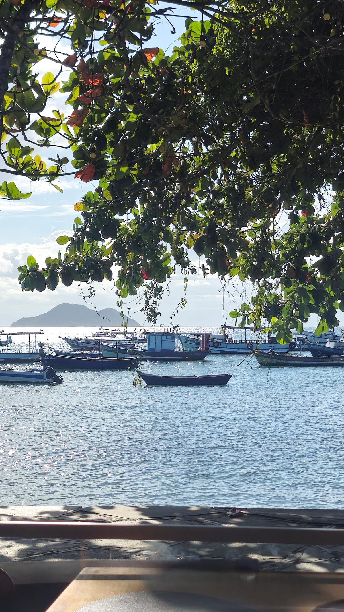 Os Pontos Negativos de Búzios que Ninguem te Conta