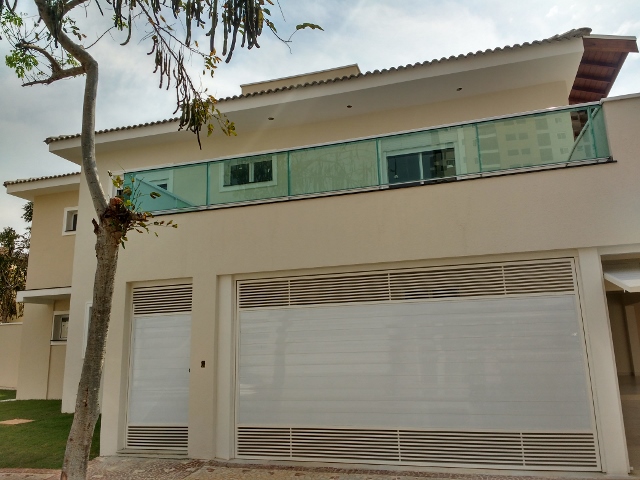 Casa de alto padrão no condomínio fechado Jardim Santa Tereza em Jundiaí 3290