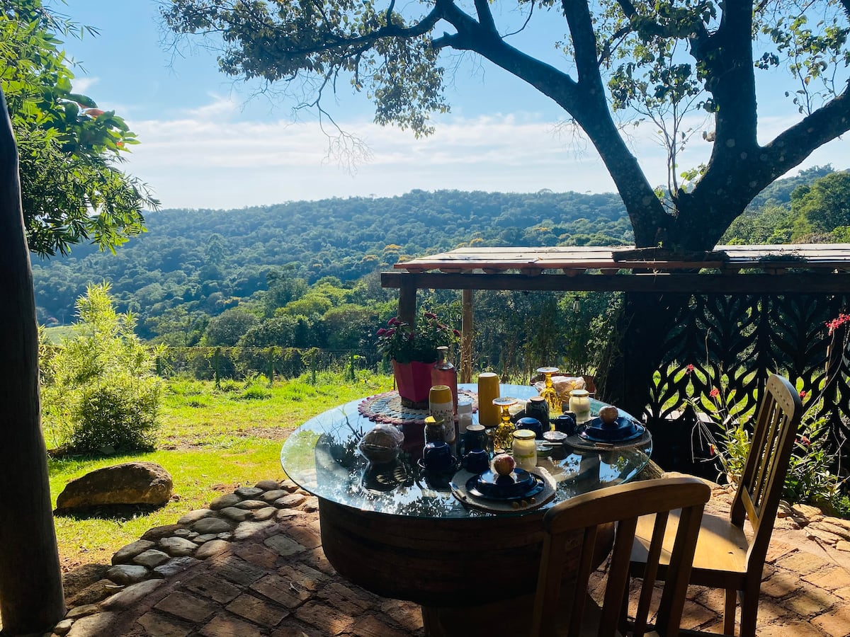 Que tal se hospedar na Hobbit House em Jundiaí