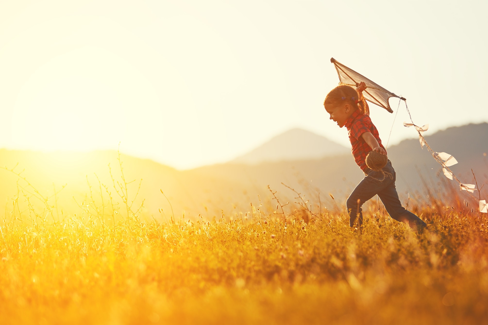 10 atitudes simples para traçar seu caminho direto para a felicidade