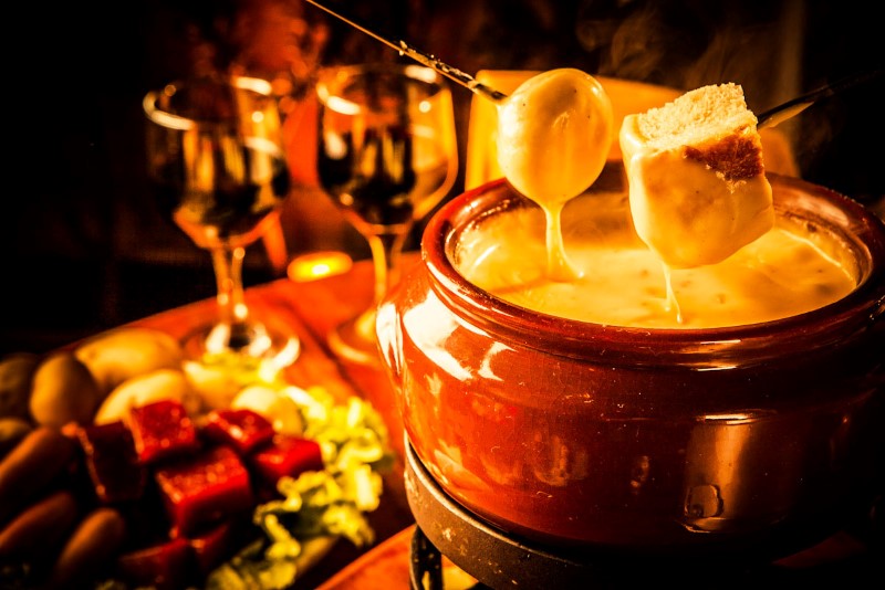 Todo o charme e o romantismo do fondue