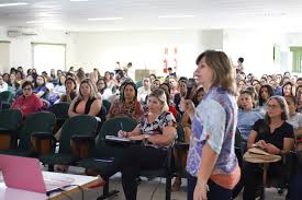 Formação Continuada para Educadores Infantis