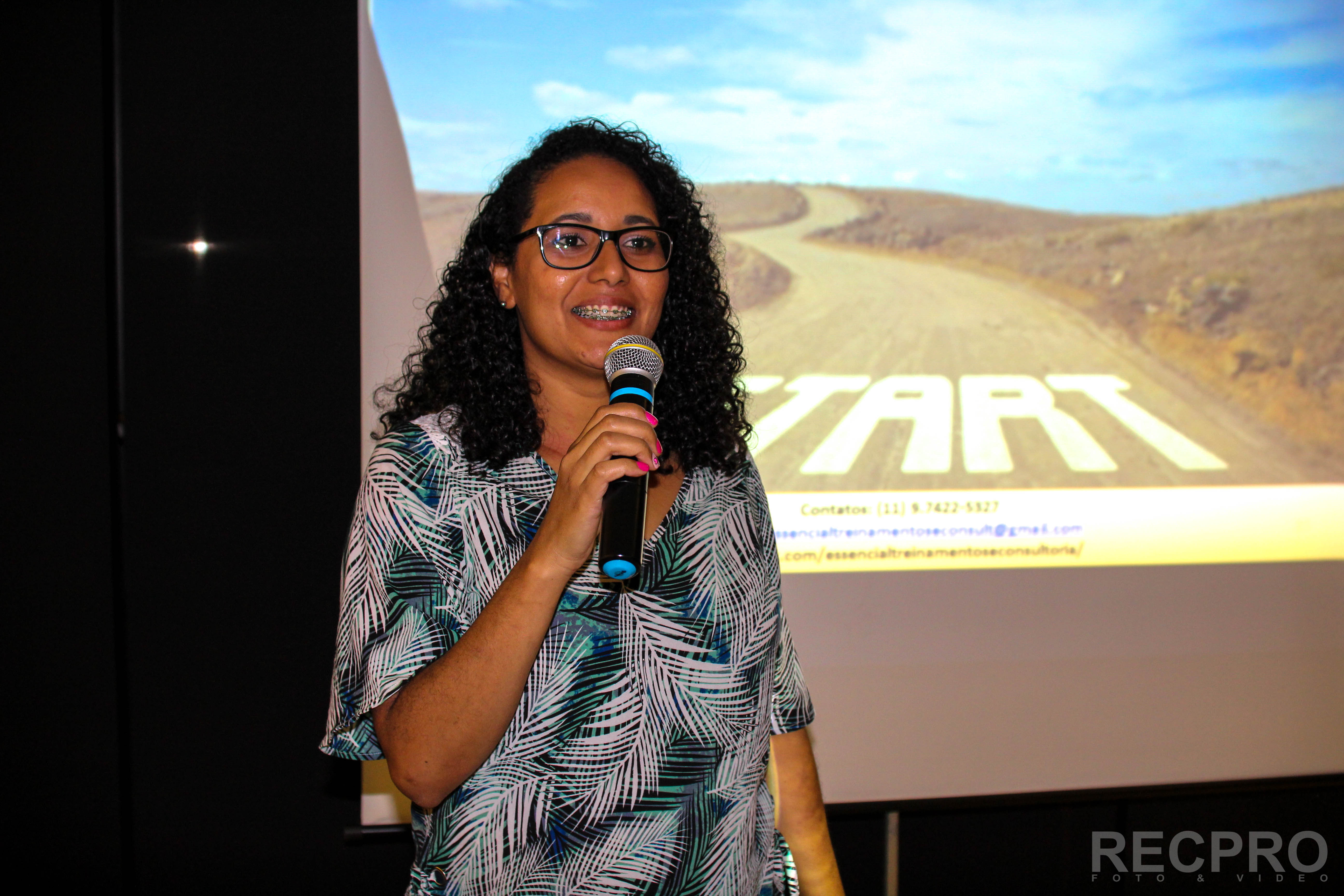 Happy Hour de Mulheres Empreendedoras contou com a participação de diversas empresarias da região