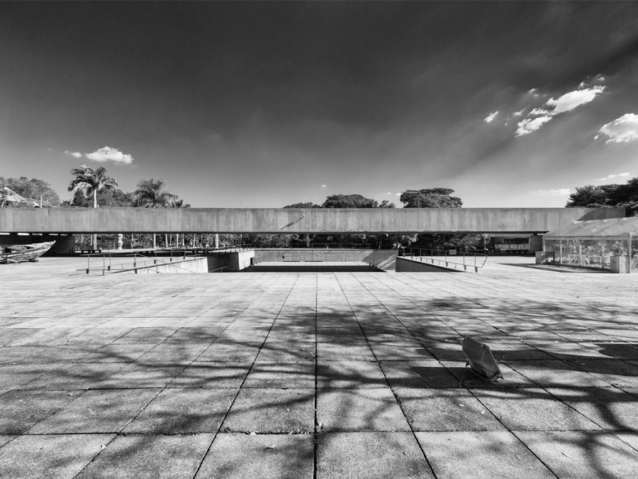 Conheça o MuBE - Museu Brasileiro de Escultura e Ecologia em São Paulo