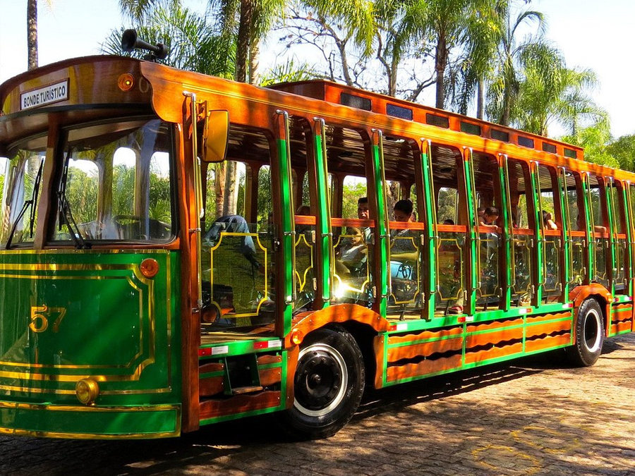 Divertido passeio em Araras: Conheça o Bonde do Turismo