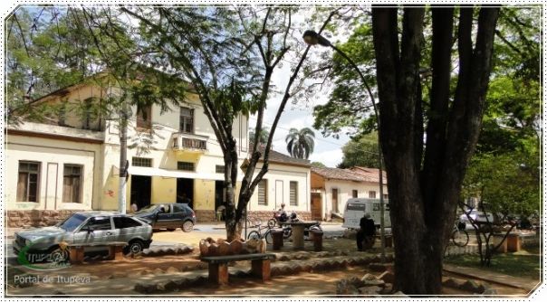 O Comércio em Monte Serrat - Itupeva - SP