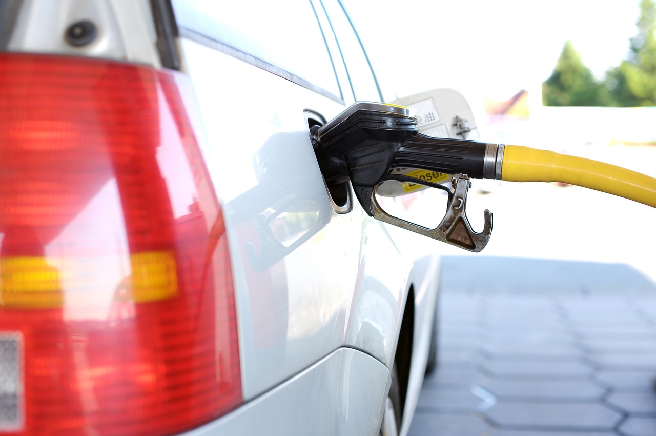 Preços abusivos em combustíveis: Procon orienta consumidor a exigir nota fiscal nos posto