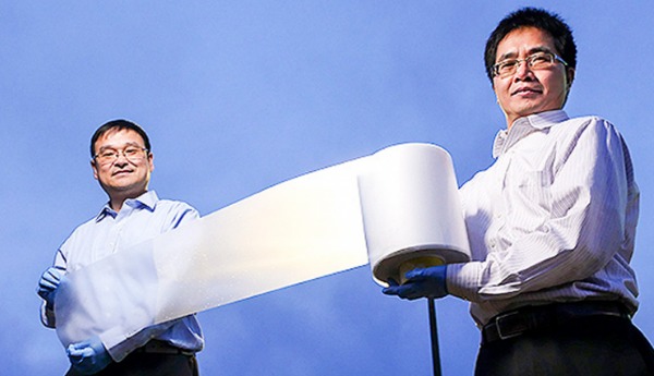 Sem consumir energia alguma, essa Película para telhados substitui o ar condicionado