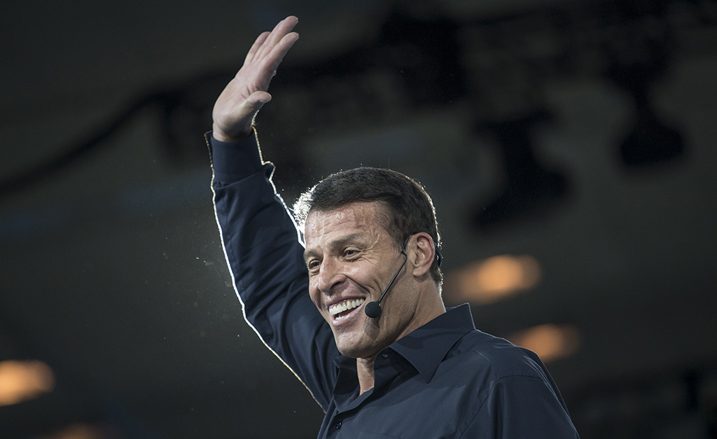 Tony Robbins virá ao Brasil pela primeira vez