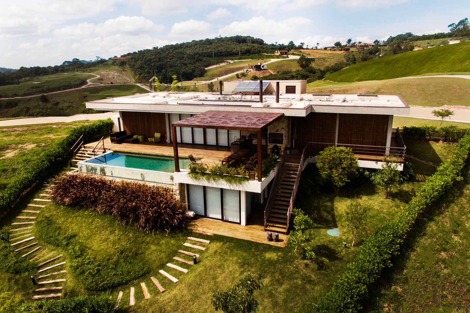 Conheça o Vila da Mata em São Roque no Interior de SP