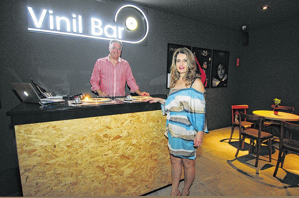 Vinil Bar