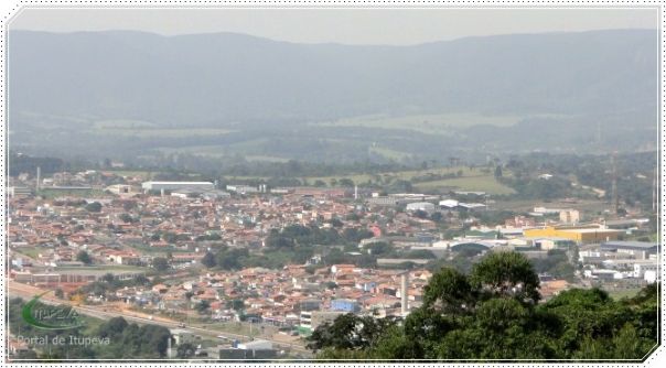 Vista da Cidade à partir do Colinas de Inhandjara