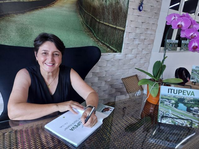 Elis Salles - Livro Itupeva